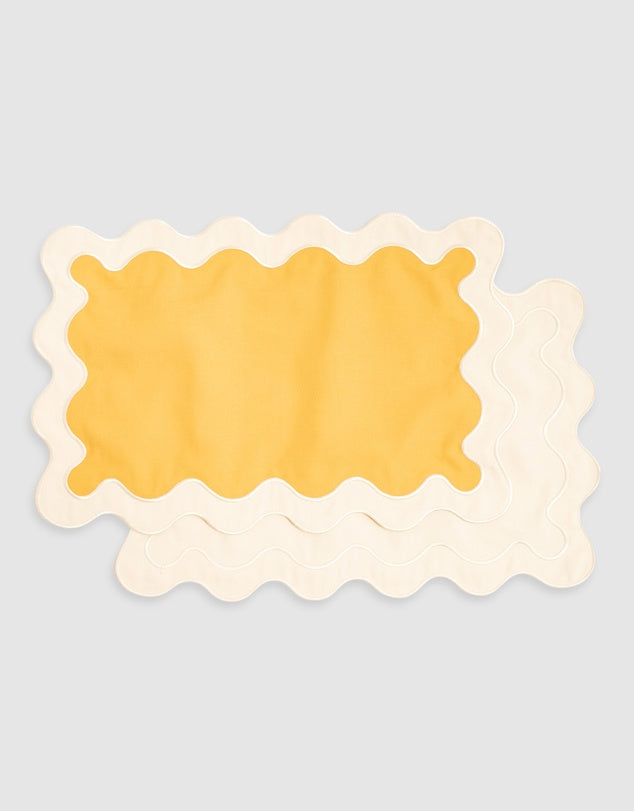 Linen Table Placemat Set with Embroidered Scalloped Edges-2