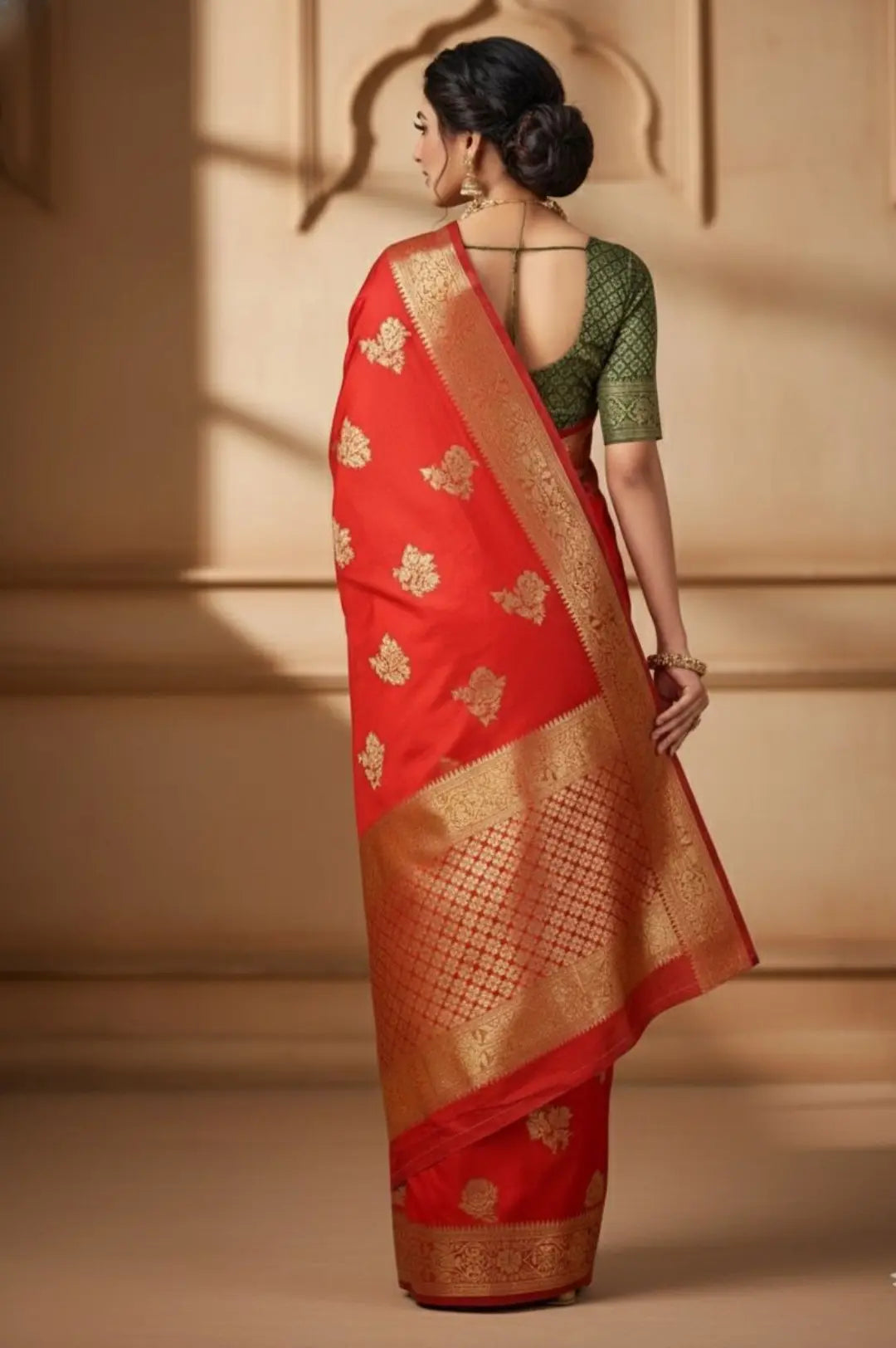 Sindoori Rang Soft Silk Jacquard Saree Rameshwar