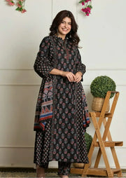 Black Ethnic Flair Printed Cotton Suit Set Yooneck