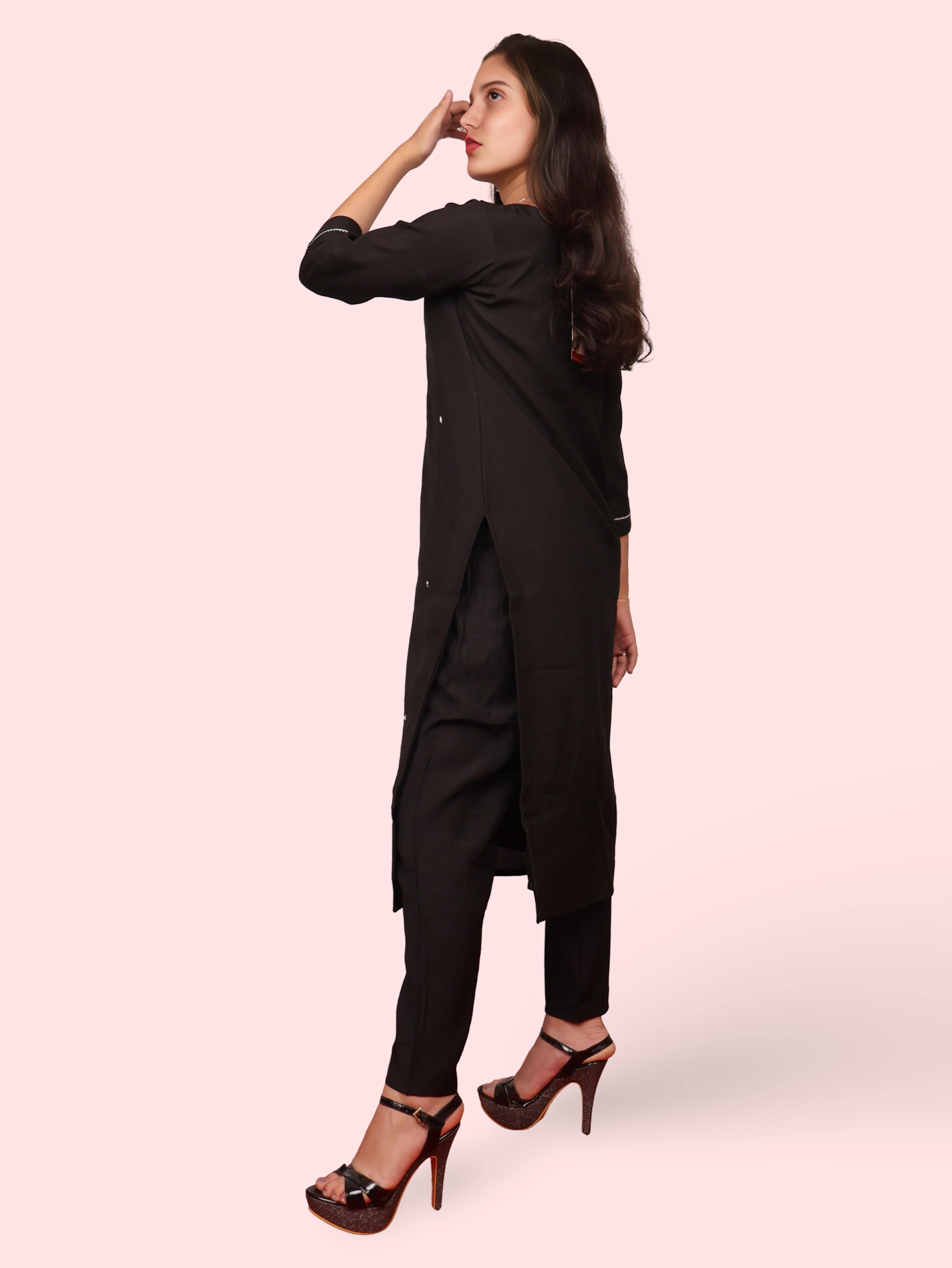 Woman Straight Suit Set with Pant-Dupatta-1