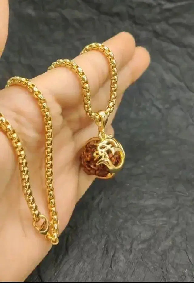 Om Rudraksha Pendant With Chain 8995