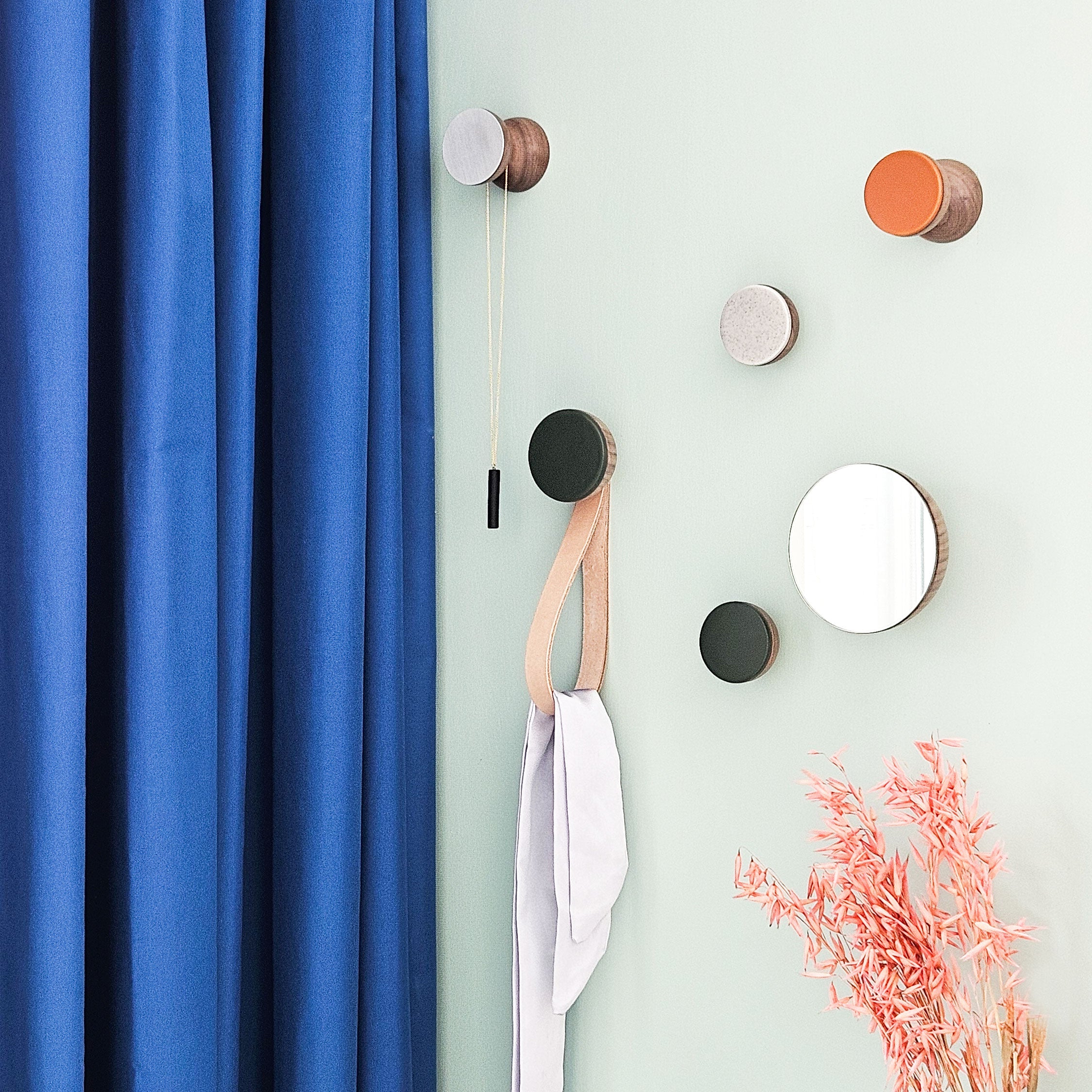 Round Walnut Wood Wall Mounted Mirror Coat Hook