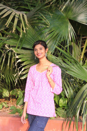 Gulbahar Pink Kurti - Stylish Printed Cotton Kurti for Everyday Wear Yooneck