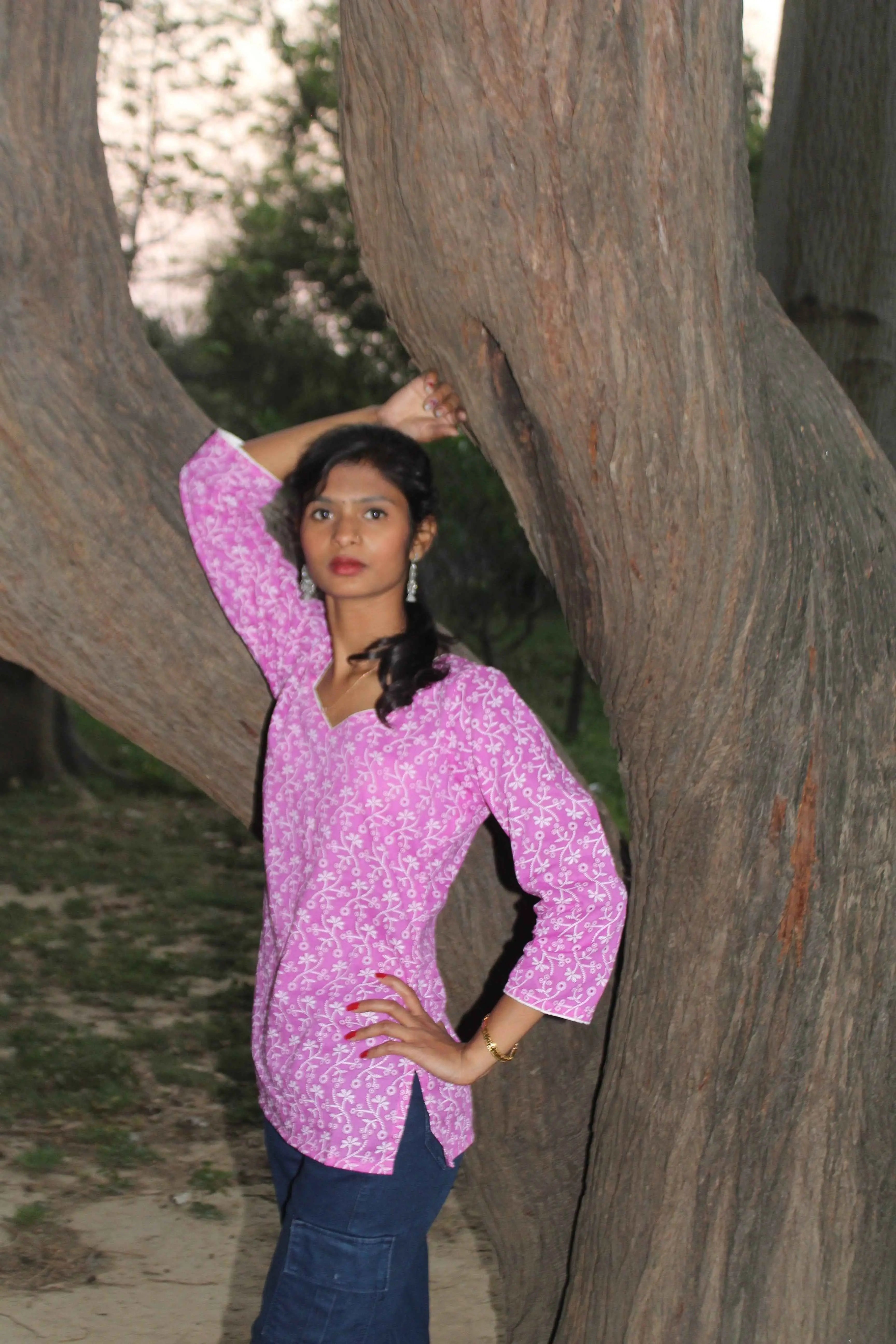 Gulbahar Pink Kurti - Stylish Printed Cotton Kurti for Everyday Wear Yooneck