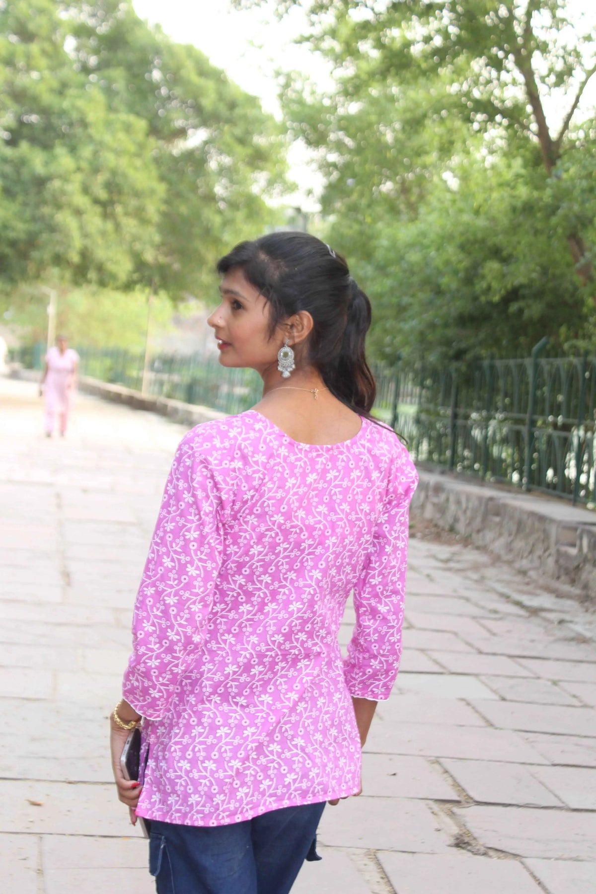 Gulbahar Pink Kurti - Stylish Printed Cotton Kurti for Everyday Wear Yooneck