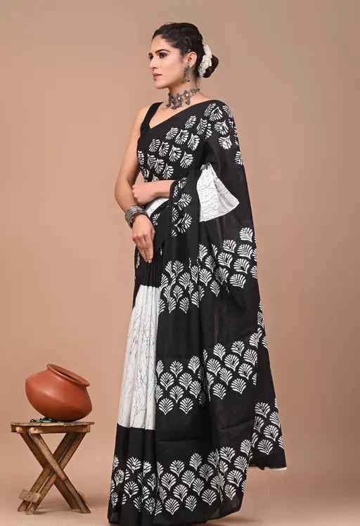 InkBloom Monochrome Mulmul Magic Saree Yooneck