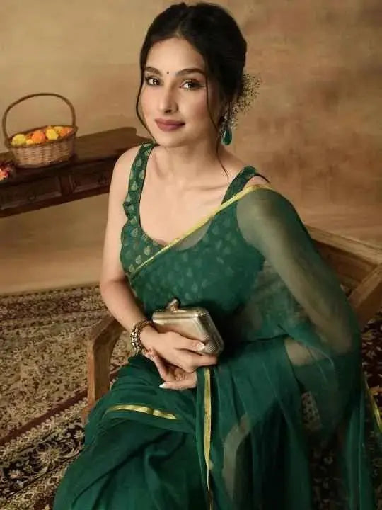Nidha Emerald Elegance Chiffon Saree Yooneck