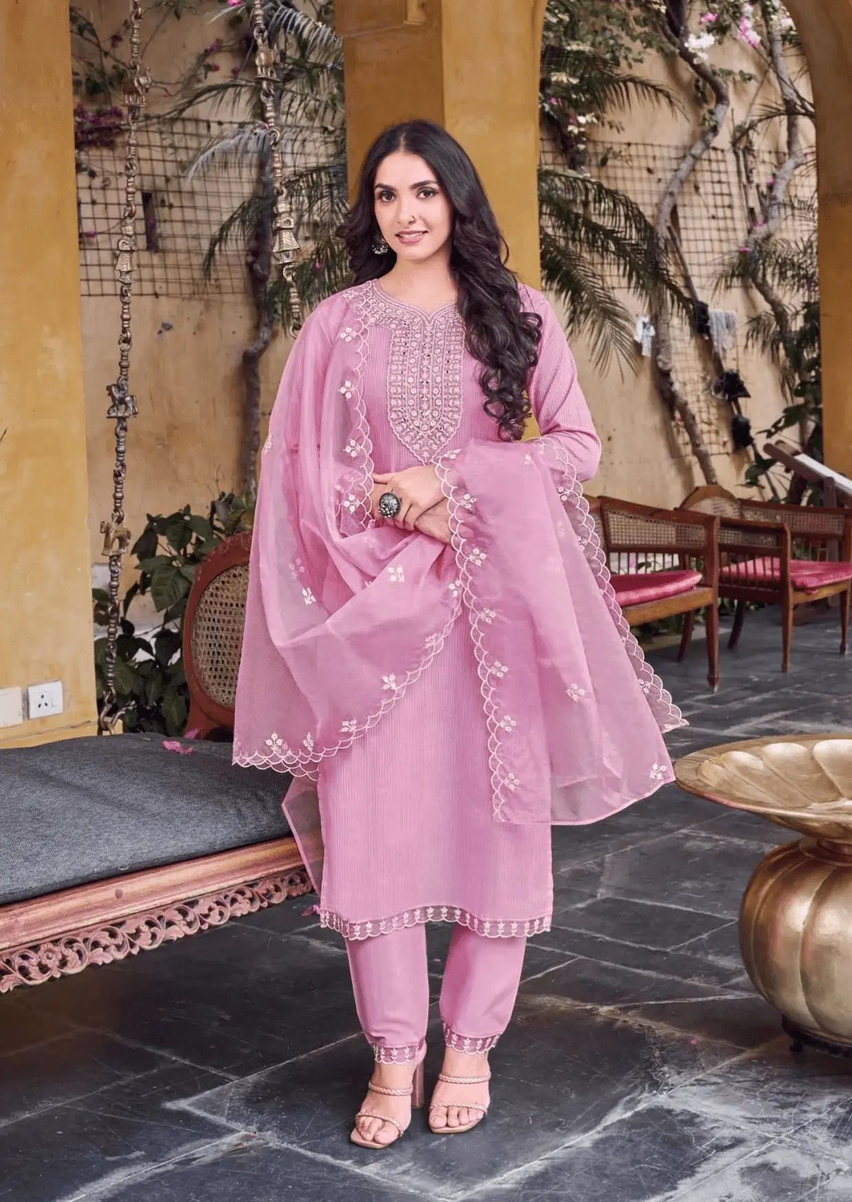 Zarmina Blush Mauve Embroidered Lawn Ensemble Suit Set Yooneck